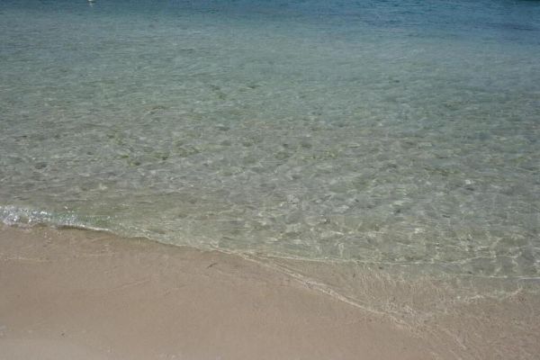 Hotel on the Cay (Altona)